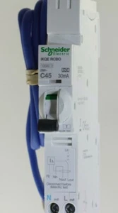 SCHNEIDER 45 AMP CURVE C 10kA 30mA RCBO TYP A IKQE A9D17845 SEE145C03 (62) - Bild 1 von 4