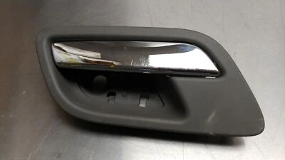 2007-2014 GMC Yukon OEM Left Driver Rear Interior Door Handle Foto 1 de 4