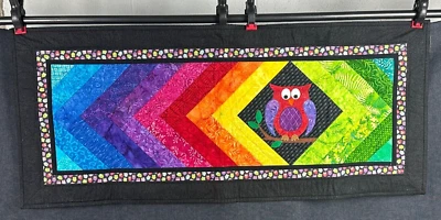 Lindo edredón casero OWL para regazo brillante color feliz moderno hecho a mano 18"x43" Foto 1 de 4