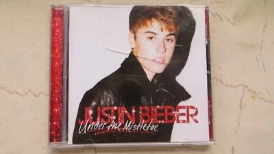 Justine Bieber Under the Mistletoe ~ Weihnachts CD - Bild 1 von 2