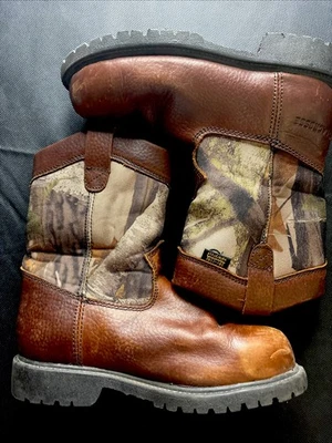 Lacrosse Youth Big Kid Size 4 Insulated Dry Core Waterproof Camo Boots - Image 1 of 4