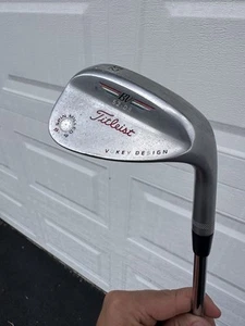 Titleist Vokey SM4 Chrome Wedge 52°- 12 Steel ( CUSTOM RED WHITE & BLUE ) - Picture 1 of 4