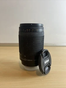 Nikon AF Nikkor 70-300mm 1:4-5.6G Zoom Lens - Bild 1 von 8