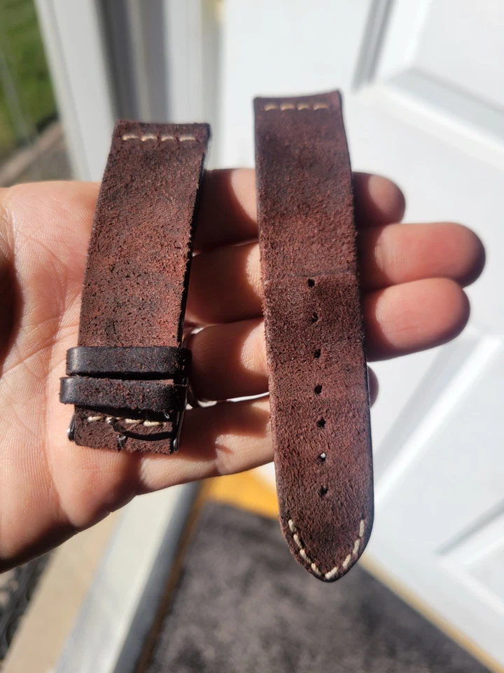 Correa de reloj Genhine de cuero Colareb hecha en Italia 22 mm marrón oscuro Foto 1 de 4