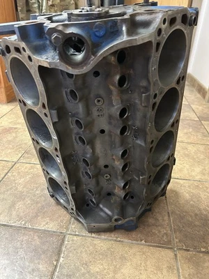 Ford 302 Engine - Image 1 of 4