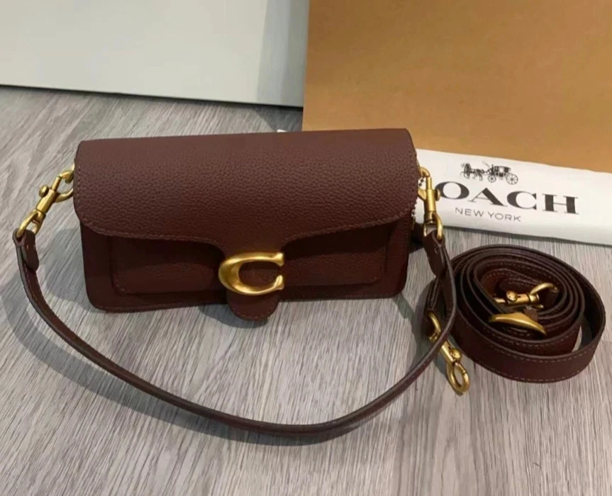 COACH CM546 Tabby Shoulder Bag 20 Grain Leather Brown Gold Snap Magnet