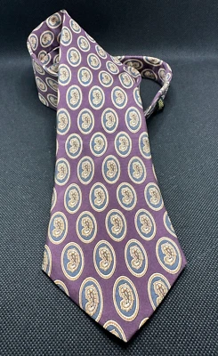 Vintage Bill Blass Men's Neck Tie Pure Silk Purple Paisley 3"X59" Designer Retro - Image 1 of 4