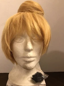 Anogol Gold Blonde Straight SHORT Wig w Bun Chignon Cosplay Costume NEW - Picture 1 of 3