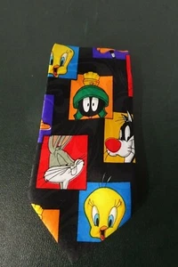 Vtg Looney Tunes Mania / Bugs Bunny & Variety of Friends /100% Polyester Necktie - Picture 1 of 12