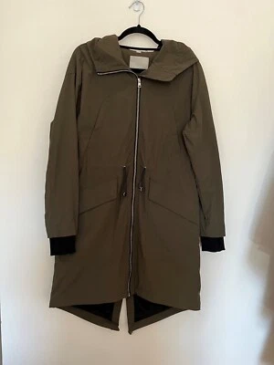 Abrigo de nailon Soia & Kyo para mujer color verde con capucha 3/4 de longitud talla S color verde Foto 1 de 4