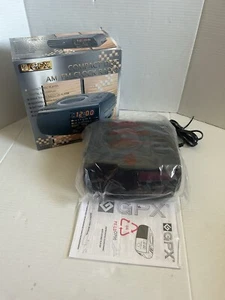 GPX Compact Disc Am/Fm Clock Radio Model D700 - Picture 1 of 7