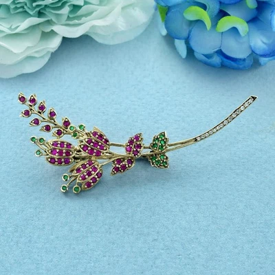 Broche ramo floral estilo vintage de diamantes y esmeralda rubí oro 14K Foto 1 de 4