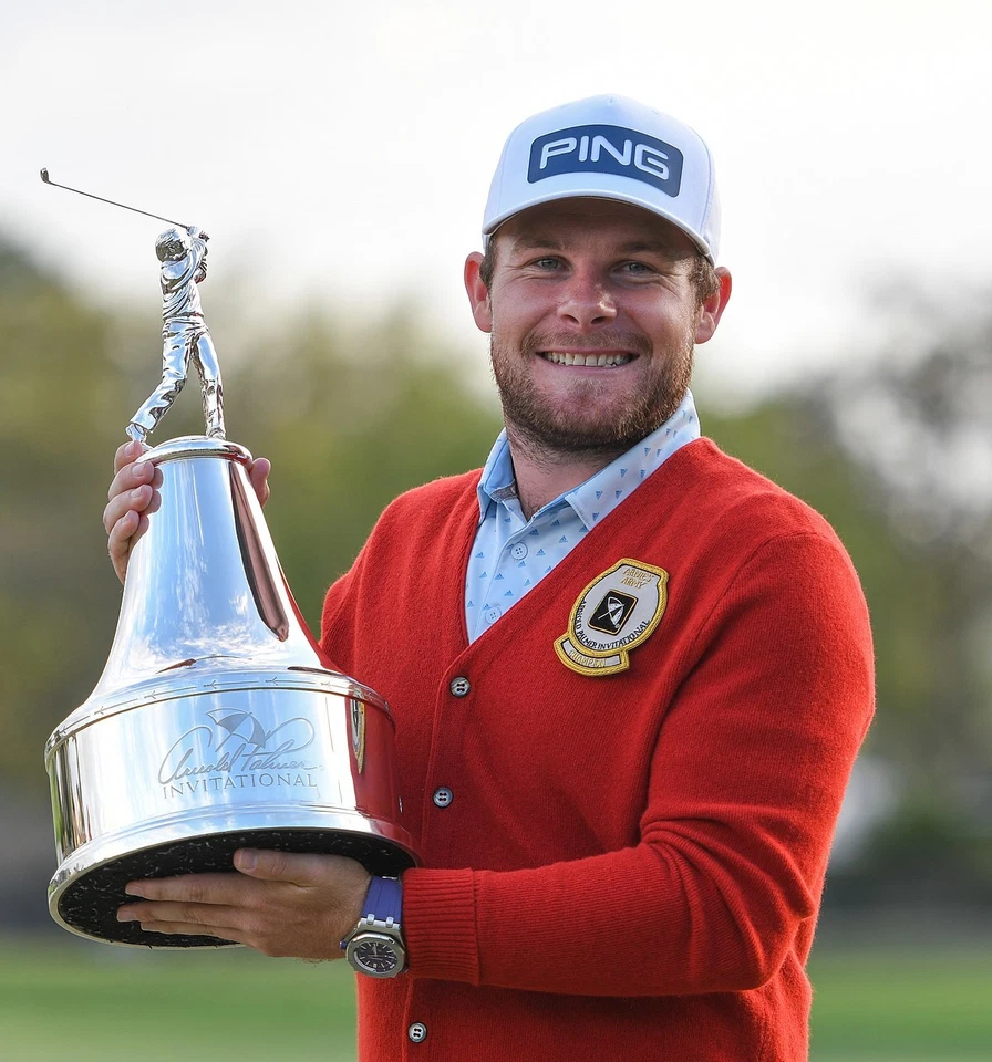 Tyrrell Hatton foto 8x10 não assinada B - Imagem 1 de 1