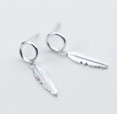 Aretes colgantes de plumas de plata de ley 925 círculo Foto 1 de 3