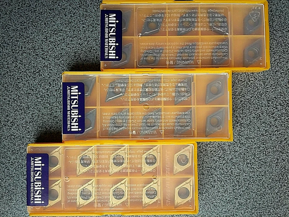 ABVERKAUF! 10 x Mitsubishi DCMT070204/8, DCMT11T304/8 Wendeschneidplatten