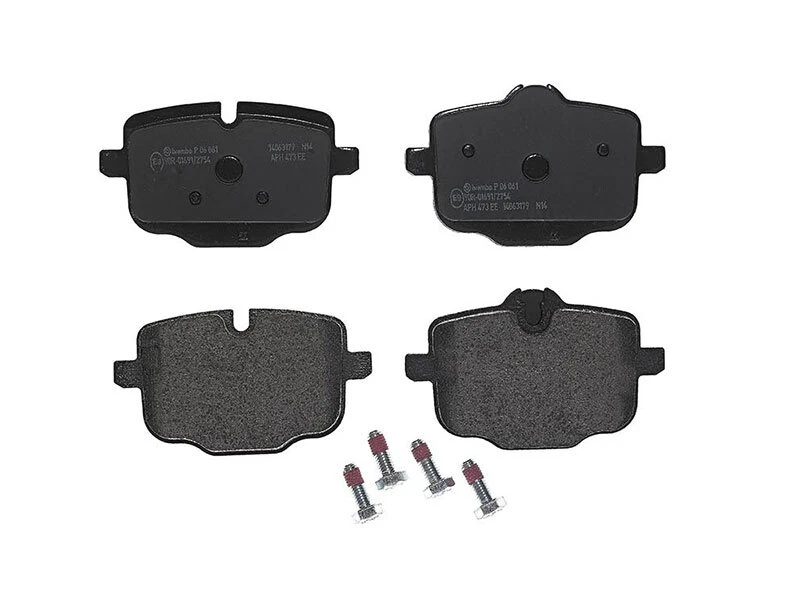 BREMBO 刹车片套装 P06061 宝马 X3 535i M3 530i M5 550i 650i M6 X4 M4 xDrive — 第 1/1 张图片