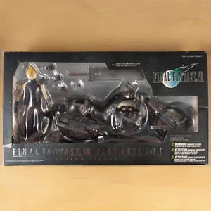 Final Fantasy VII - Cloud Strife & Hardy Daytona Set (Play Arts) Complete in Box - Picture 1 of 5