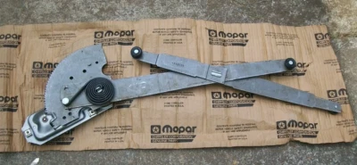 NOS MoPar 1975 76 77 78 Dodge D100 D200 W100 W200 Ramcharger RH Window Regulator - Image 1 of 2