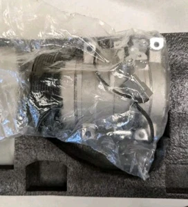 AC COMPRESSOR+Clutch TOYOTA 2.4L 02-06 Camry, 01-07 HIGHLANDER , 02-08 Solara - Picture 1 of 10