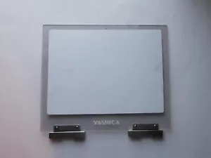 Vintage Yashica Leinwand Super 8 Filmprojektor Leinwand nur Tabletop - Bild 1 von 3