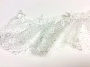 1 MT PIZZO BIANCO  IN VELO PLISSE SMERLATO CM 10 - Picture 1 of 1