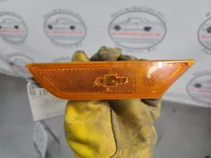 2003-06 Chevy SSR Drivers Side Front Side Marker, LH, Amber - OEM - Bild 1 von 20