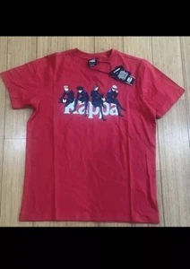 Kappa x Jujutsu Kaisen T-Shirt Graphic Tee Anime Crewneck Rot Herren Gr. S,L,XL - Bild 1 von 2