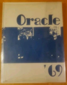 1969 BAKERSFIELD HIGH SCHOOL YEARBOOK 'ORACLE' CALIFORNIA LOTS OF SIGNATURES - Picture 1 of 2