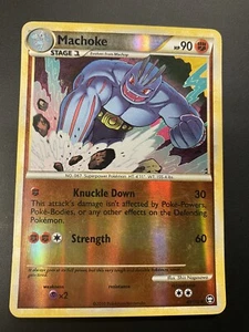 Machoke 40/102 Uncommon Reverse Holo Pokémon Card MP - Imagen 1 de 2