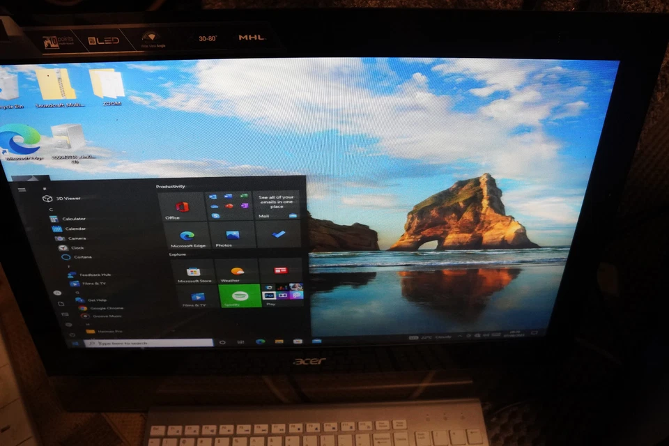 Touchscreen Widescreen Monitor 23-inch touchscreen widescreen monitor - Image 1 of 4