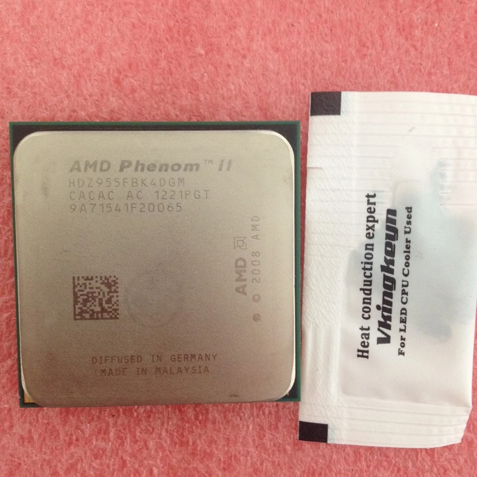 AMD Phenom II X4 955 BE 3.2GHz Socket AM3 6MB L3 Quad Core 125W HDZ955FBK4DGM - Image 1 of 2