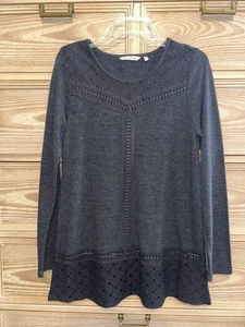 SOFT  SURROUNDINGS Renaissance Tunic Top Long Sleeve Gray Lace Crochet Sz Small - Picture 1 of 4