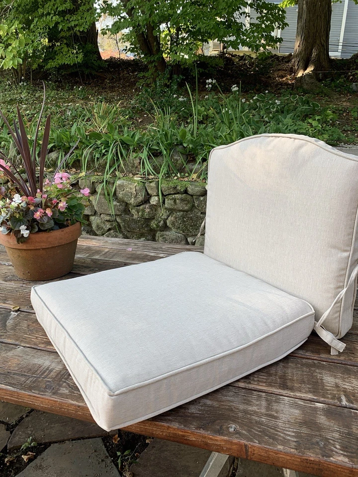 Laurel oaks 20.25 In. x 22 in. Two Piece outdoor Dining Chair Replacement Set - Image 1 of 4