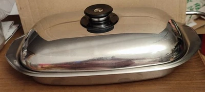 AMC classic 18/10 Auflaufform mit Deckel. Gesamtlänge ca. 37 cm. Gepflegt. - Bild 1 von 4