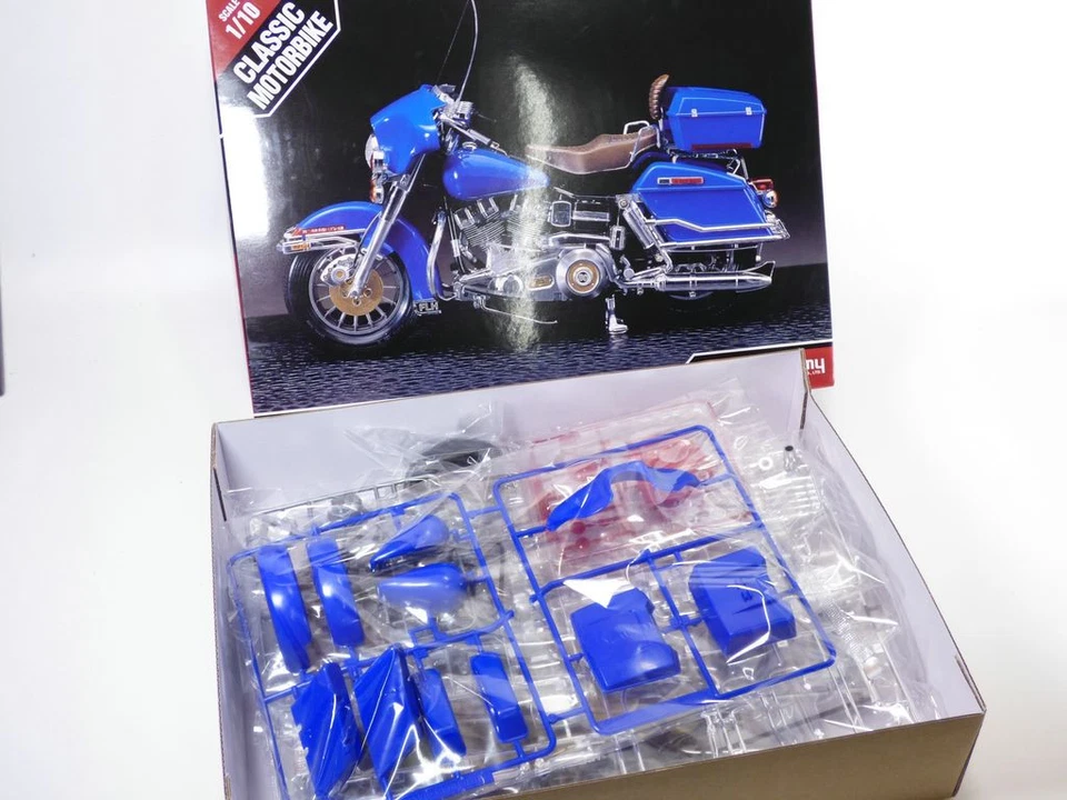 Kit - maqueta à monter moto harley davidson flh azul 1/10 Foto 1 de 1
