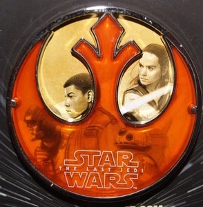 Disney Parks 2017 Star Wars The Last Jedi Force for Change LR Pin - Finn & Rey - Picture 1 of 2