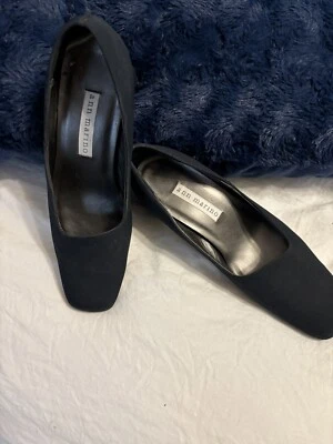 Women's Navy Fine Cloth Ann Marino Size7 Shoes w/Sturdy Block Cuban Heel Classy - Image 1 of 4