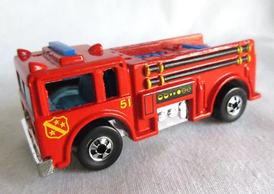 Veículo Hot Wheels Vintage 1:64 1976 Fire-Eater Engine Truck 51 Red Blackwall HK NM BW - Imagem 1 de 4