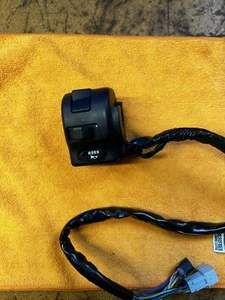 1999 99 Victory V92 V92C Left Control Headlight Turn Signal Switch - Picture 1 of 10