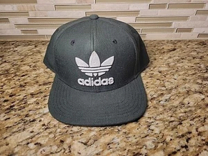 Adidas Logo Hat Baseball Cap SnapBack Adjustable One Size Fits All Black - Picture 1 of 8