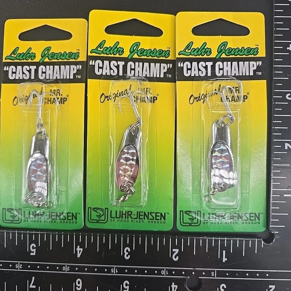 3 X Luhr Jensen Cast Champ SILVER HOLOGRAPHIC  1/4 OZ = UNIVERSAL LURE - Image 1 of 2