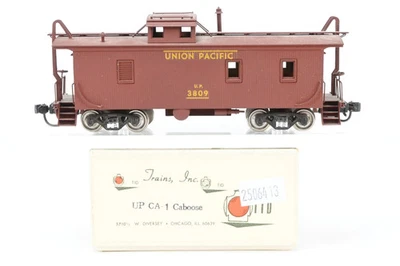 HO Brass Trains Inc. UP - Union Pacific CA-1 Wood Caboose Custom Painted - Image 1 of 4