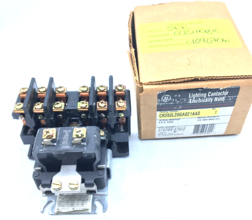 GE Lighting Contactor Electrically Held 30A 6P CR260L20GA, CR260L20GA021AA0 - Image 1 of 4