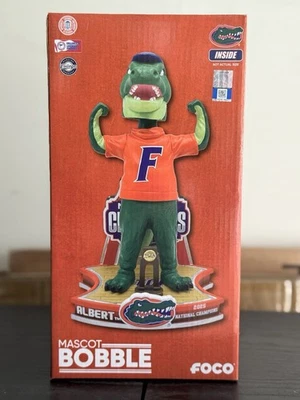 Florida Gators NCAA Hombres Baloncesto Campeones Nacionales Mascota Bobblehead FOCO NUEVO Foto 1 de 4