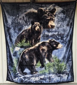 BEAR MOUNTAIN WOLF FOREST ANIMAL TWO PLY QUEEN SIZE REVERSIBLE BLANKET - Picture 1 of 4