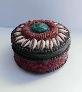 Winterthur Museum Beaded w/ Shells Trinket Box, Handmade - Picture 1 of 6