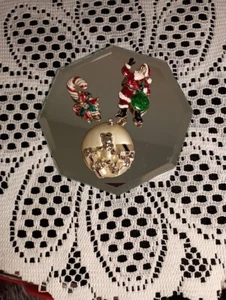 Set/3 Vintage Christmas Brooch Pins-Santa, Candy Cane&Ornament w/Bear & Presents - Picture 1 of 8