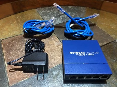 Netgear GS105v5 ProSAFE 5-Port Gigabit Ethernet Switch + 2 Allen-Tel Cables - Image 1 of 4