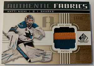 2011-12 UD SP Game Used Antti Niemi Jersey Patch /35 Authentic SJ Sharks Rare !