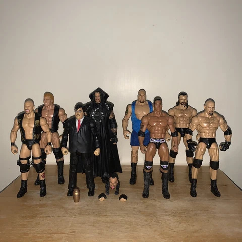 WWE Elite/Ultimate Edition Lot (8): Paul Bearer, Undertaker, Sycho Sid, & more Cover